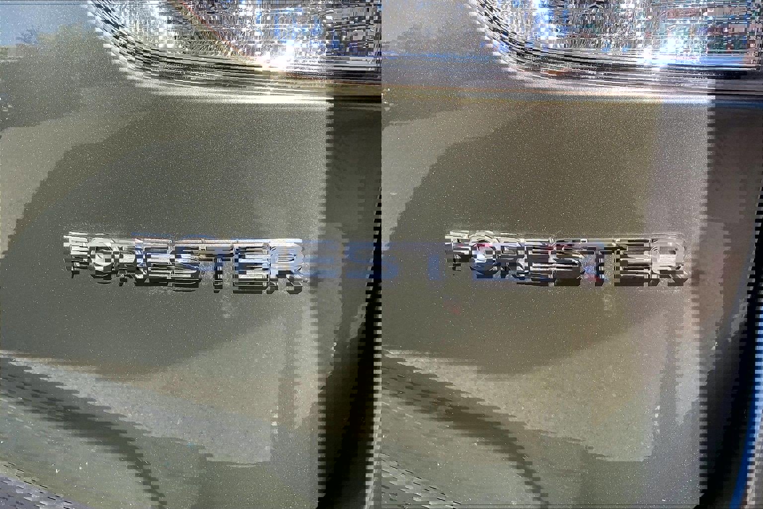 Used 2023 Subaru Forester Premium image 7