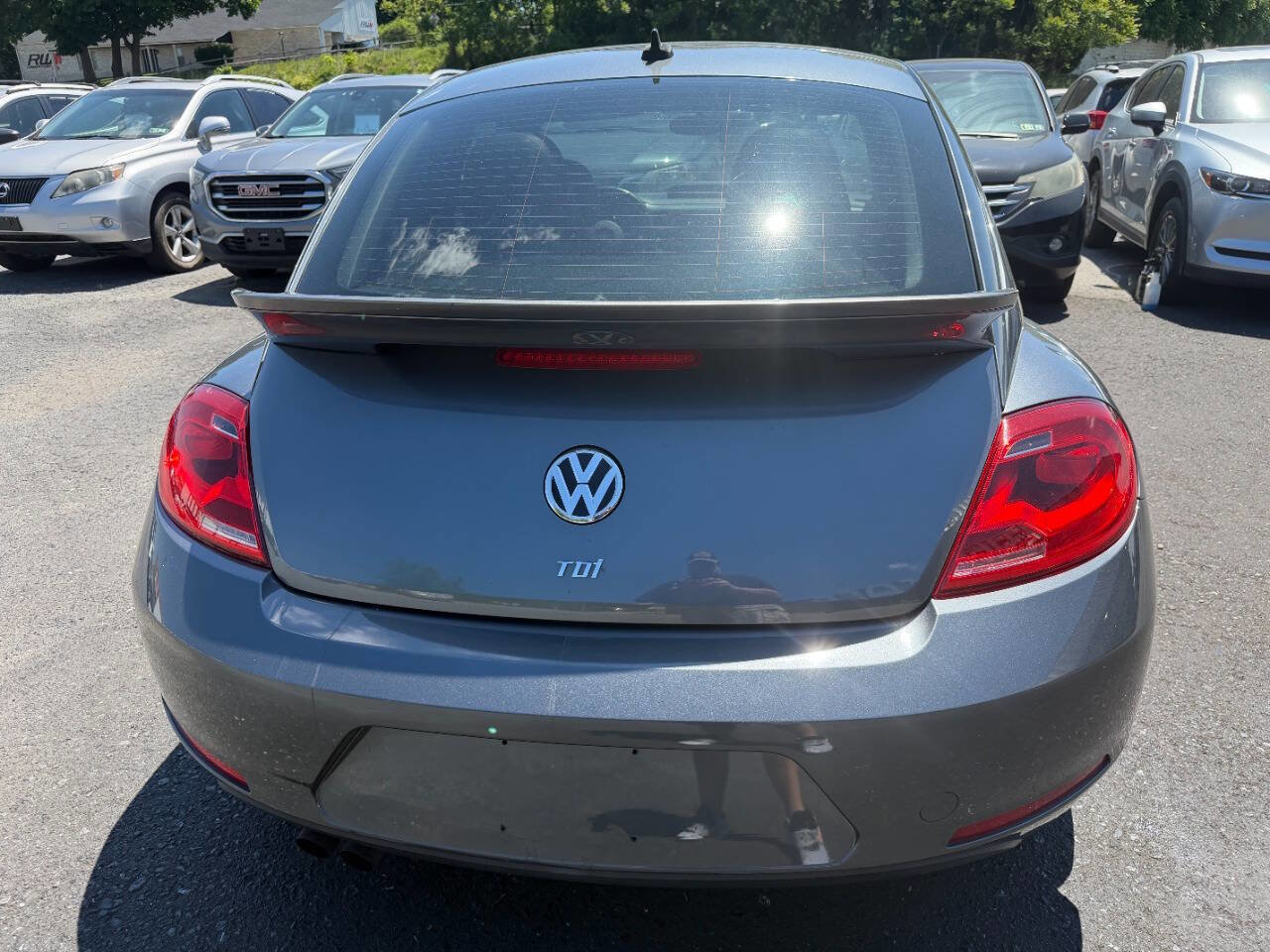 Used 2014 Volkswagen Beetle TDI FWD image 10