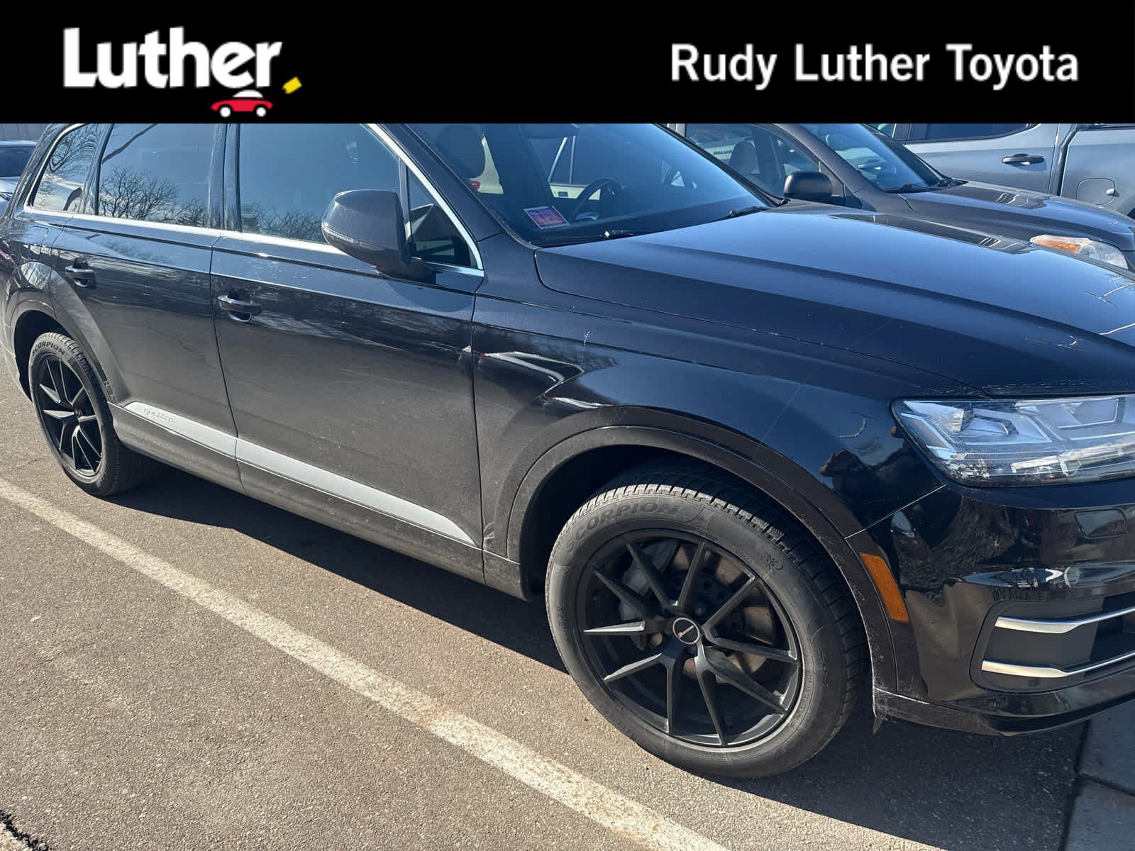 Used 2017 Audi Q7 3.0T Premium Plus w/ Premium Plus Package AWD/4WD image 1