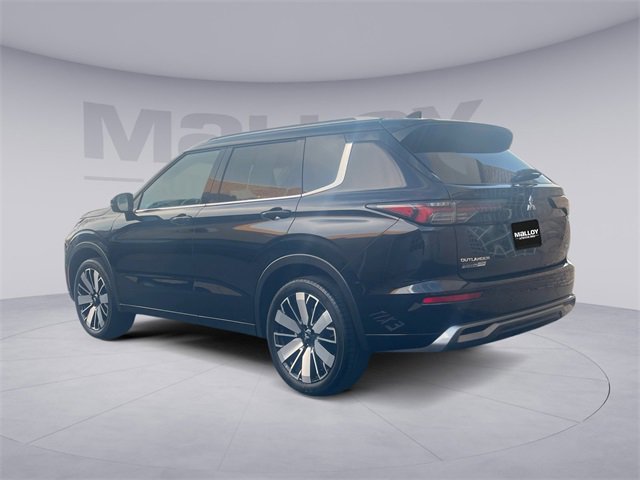 Used 2025 Mitsubishi Outlander SEL image 5