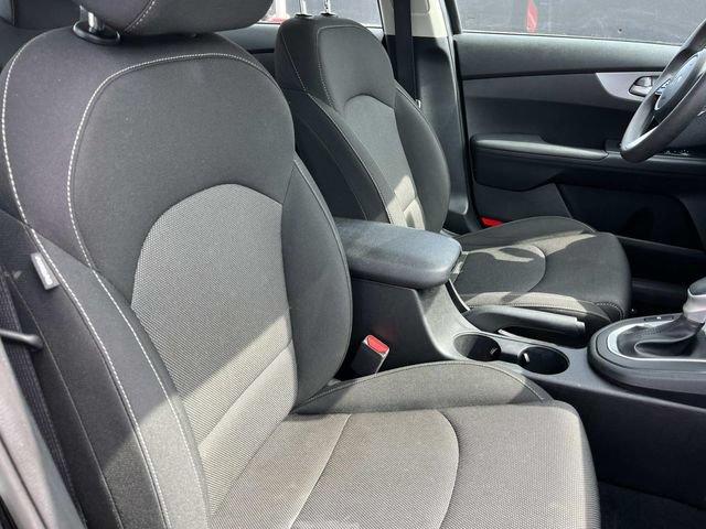 Used 2023 Kia Forte LXS FWD image 22