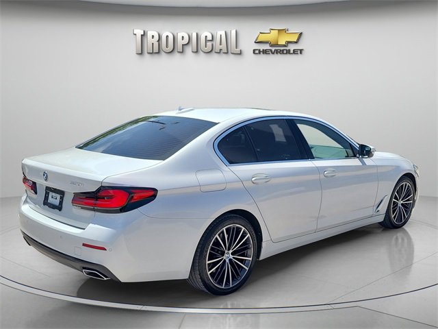 Used 2022 BMW 530i w/ Convenience Package image 5