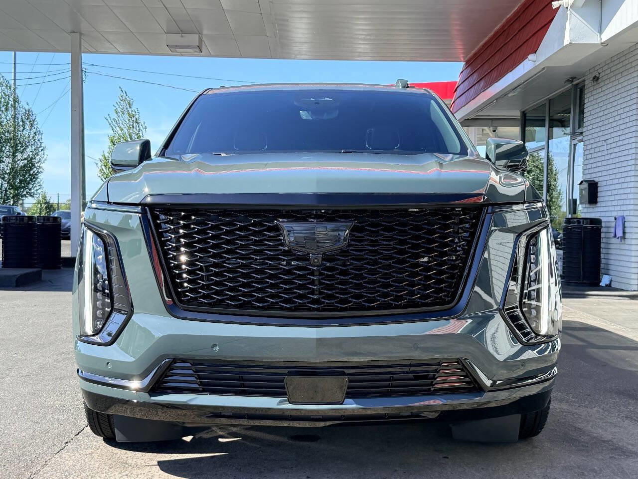 Used 2025 Cadillac Escalade Sport w/ Touring Package image 7