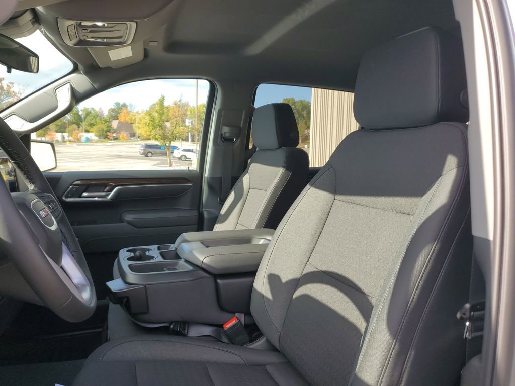 New 2026 GMC Sierra 1500 Elevation image 19