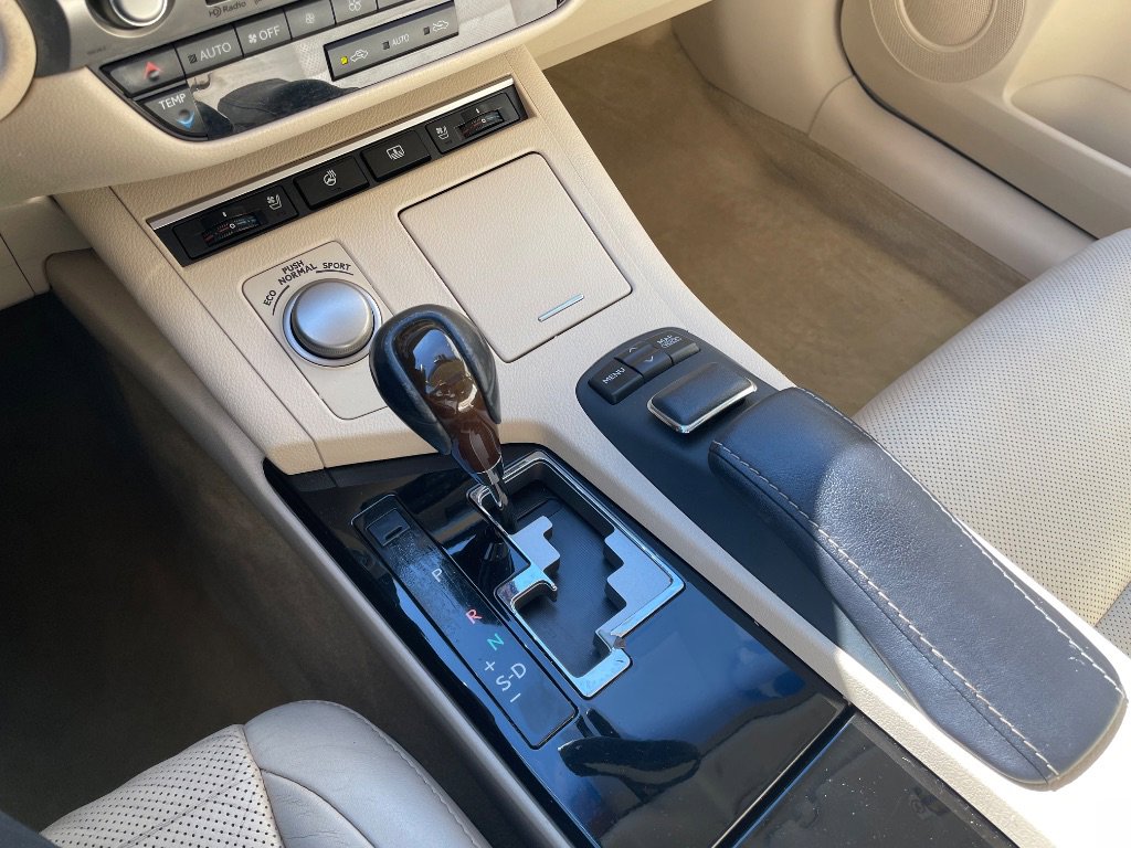 Used 2014 Lexus ES 350 Ultra Luxury w/ Luxury Package FWD image 42