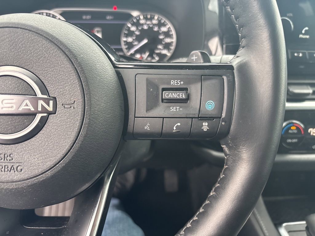 Used 2023 Nissan Pathfinder SL image 21