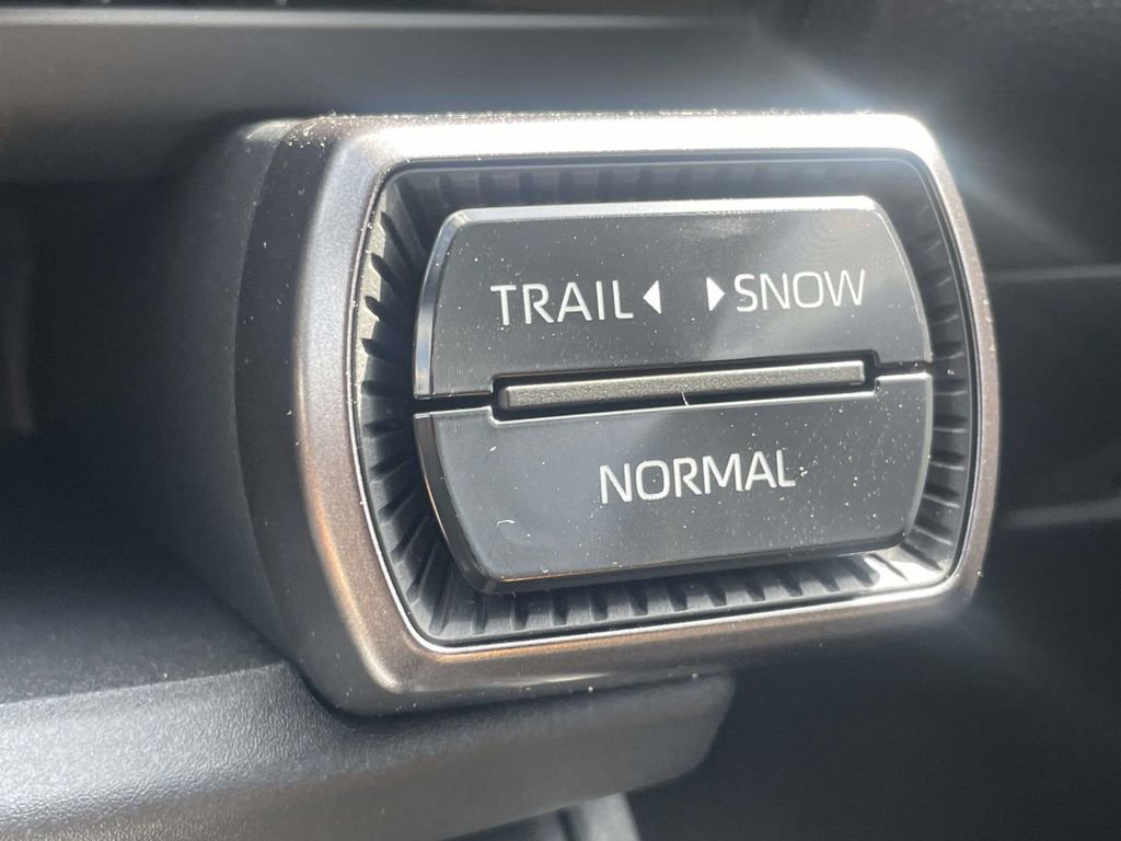 New 2026 Toyota RAV4 SE w/ Convenience Package AWD/4WD image 23