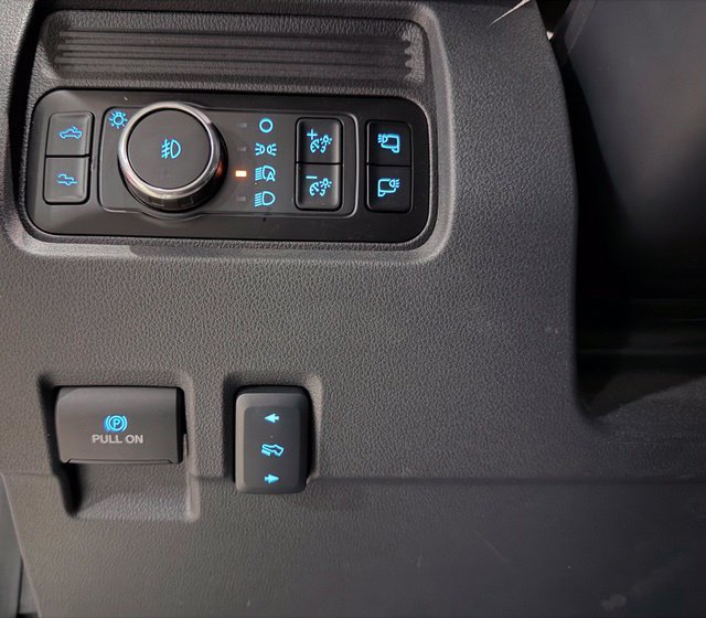 Used 2025 Ford F250 Platinum AWD/4WD image 23