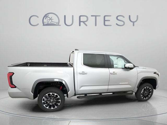 Used 2025 Toyota Tundra Limited AWD/4WD image 15
