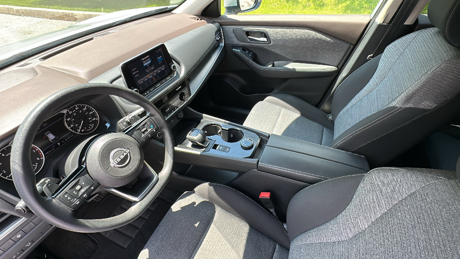 Certified 2023 Nissan Rogue SV image 20