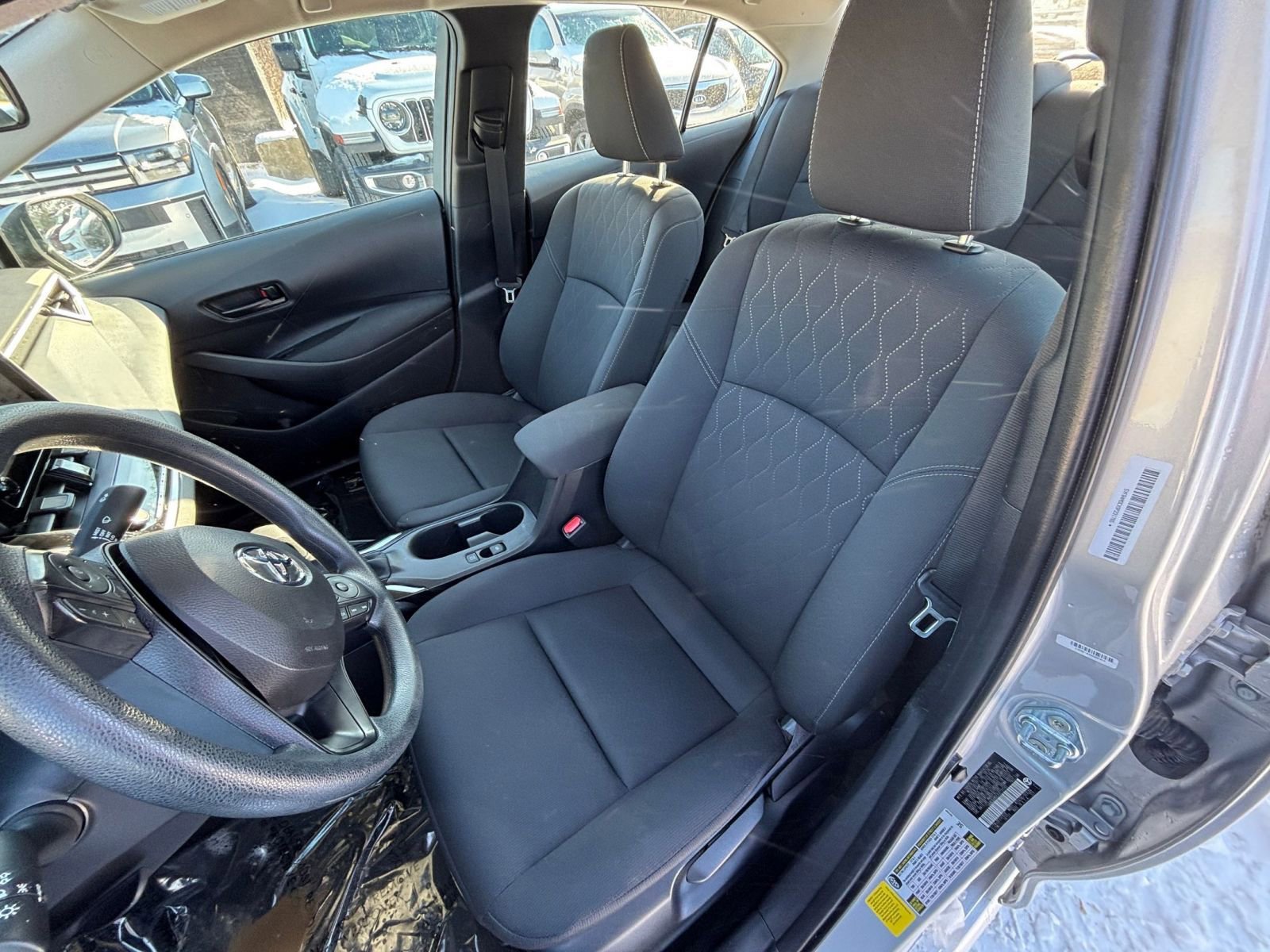 Used 2025 Toyota Corolla LE image 35