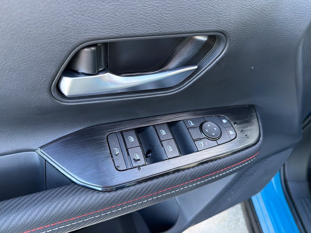 New 2027 Nissan Kicks SR FWD image 16