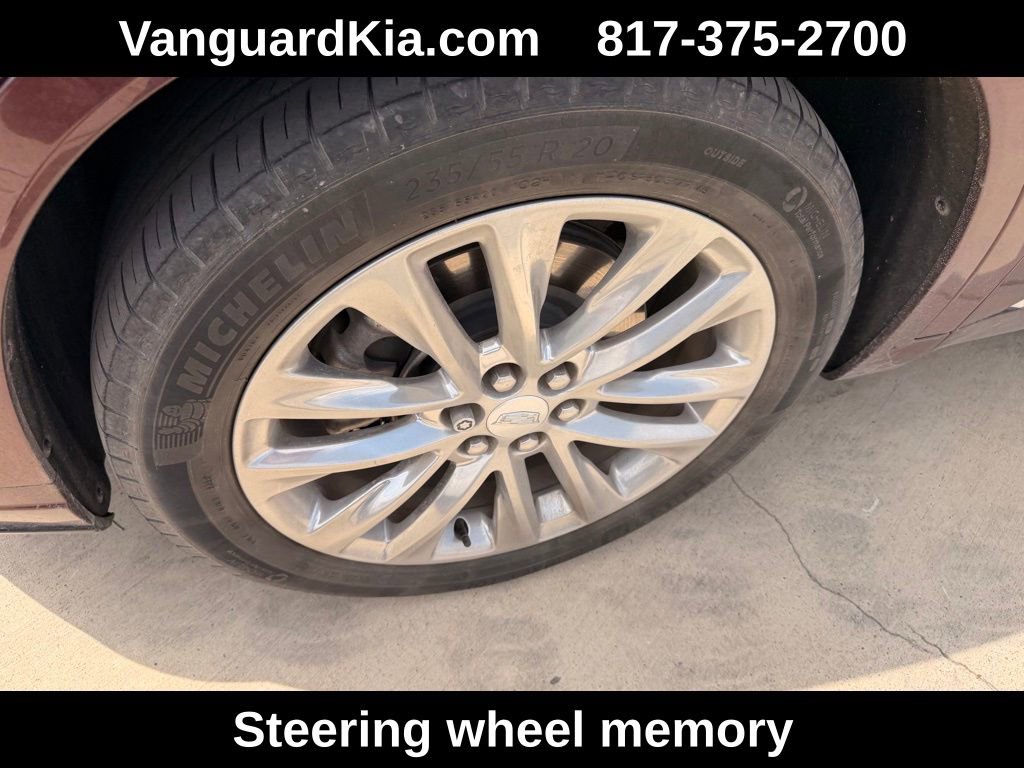 Used 2023 Cadillac XT6 Premium Luxury w/ Technology Package image 8