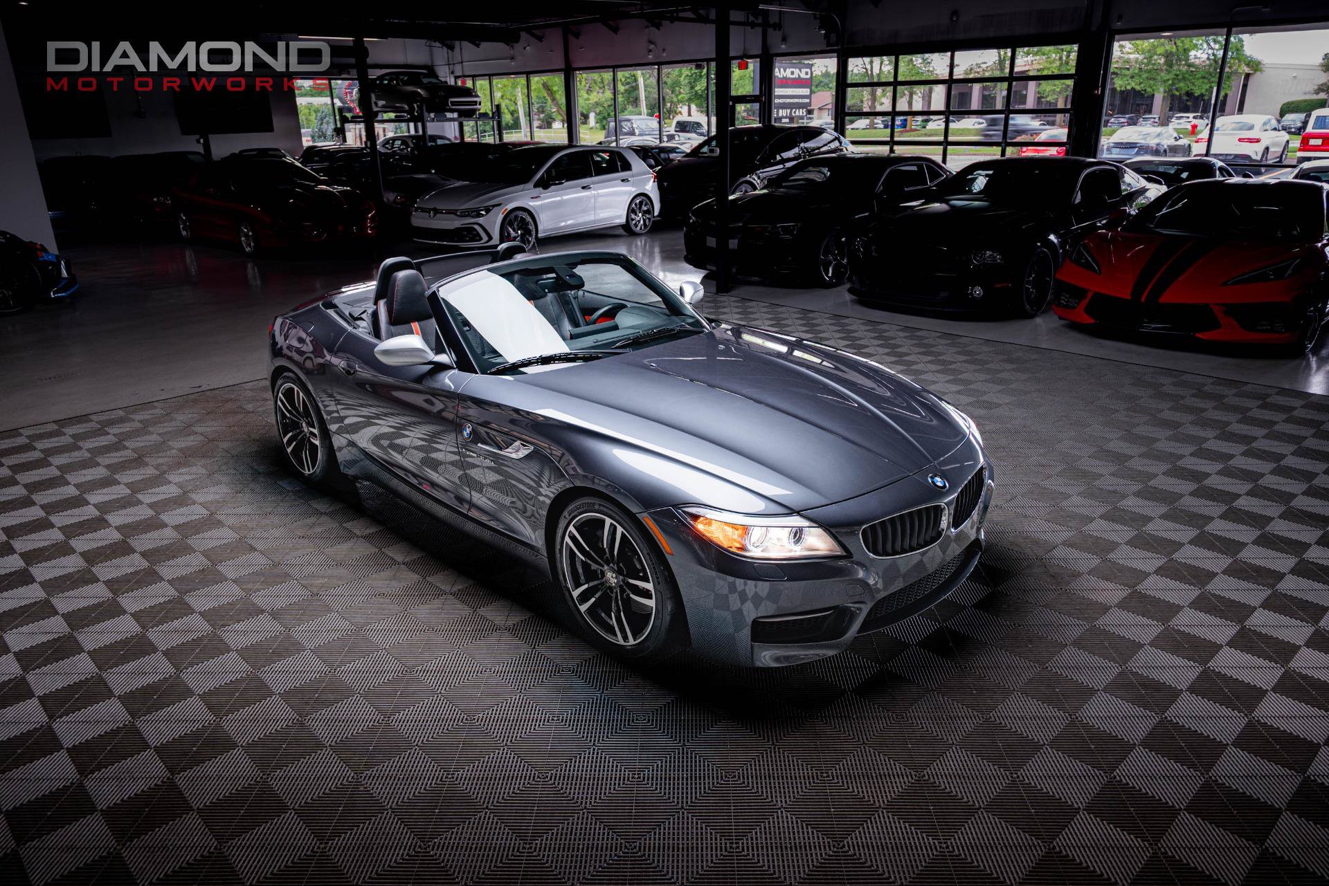 Used 2016 BMW Z4 sDrive35is RWD image 3