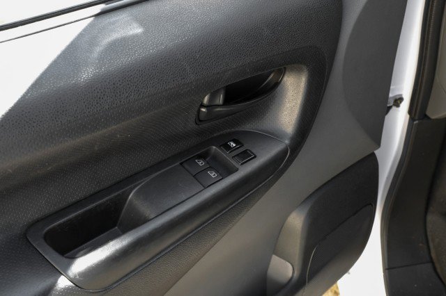 Used 2019 Nissan NV200 S w/ Cruise Control Package image 35
