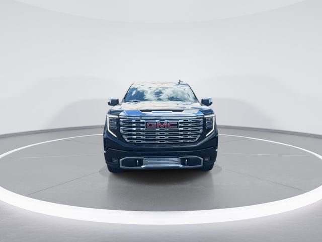 Used 2025 GMC Sierra 1500 Denali image 3