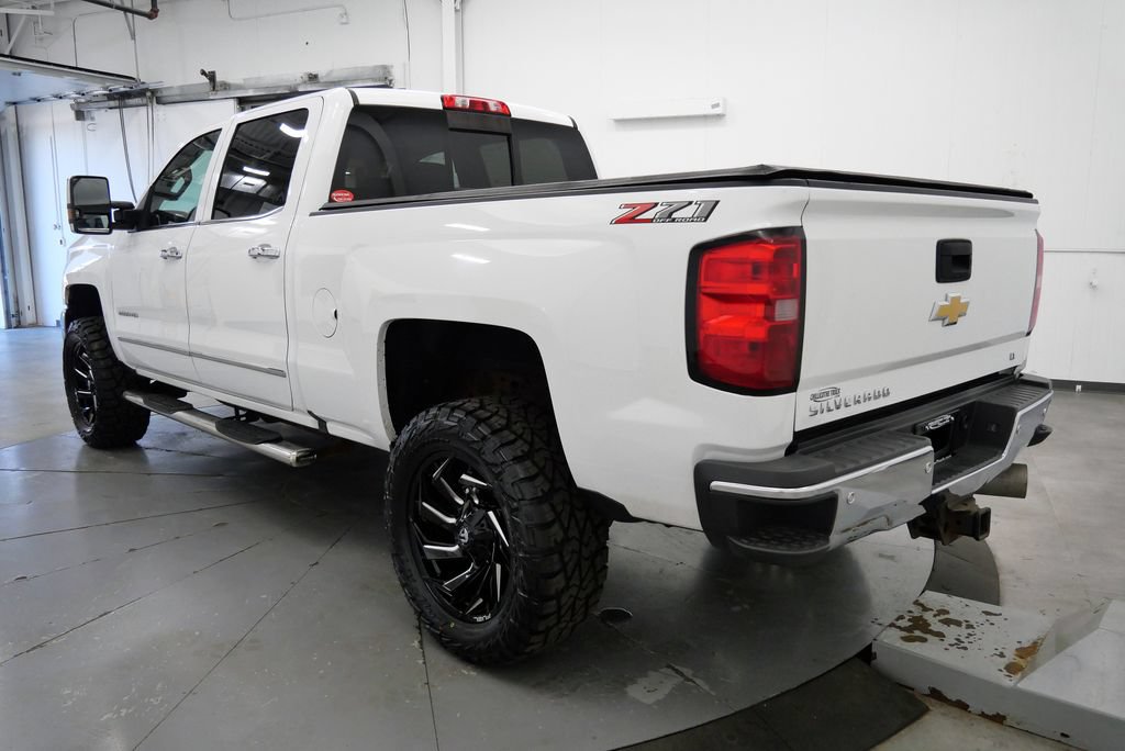 Used 2018 Chevrolet Silverado 2500 LTZ w/ Duramax Plus Package AWD/4WD image 5