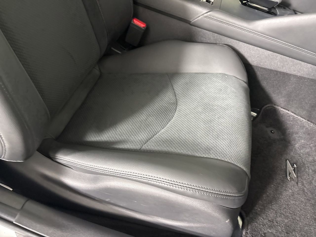 Used 2024 Nissan Z Performance w/ Floor Mat Package image 20