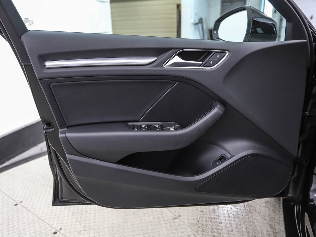 Used 2015 Audi A3 1.8T Premium Plus w/ Premium Plus Package image 9