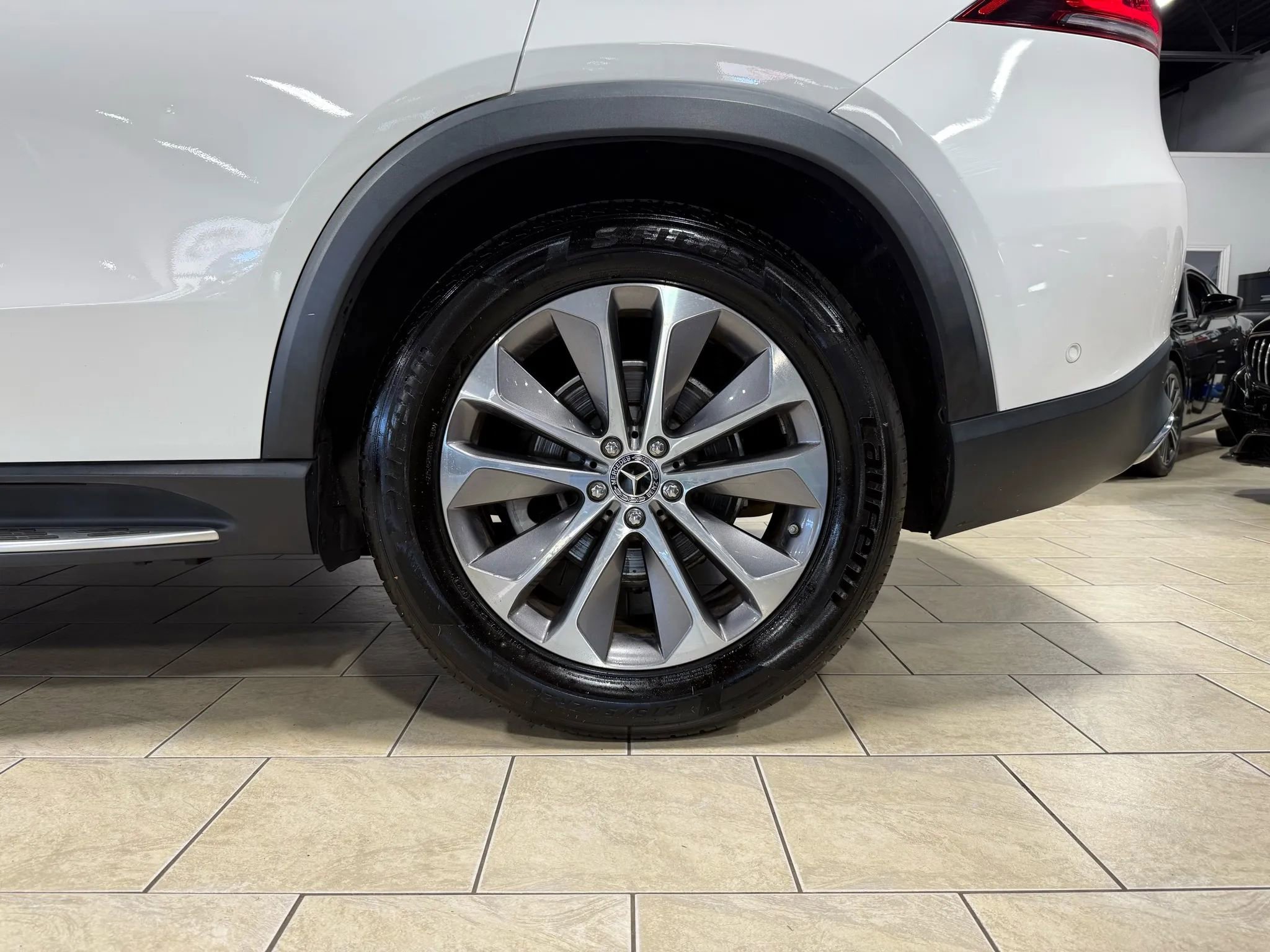 Used 2022 Mercedes-Benz GLE 350 4MATIC image 34
