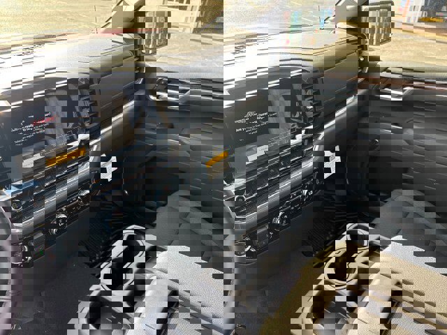 New 2026 GMC Sierra 1500 SLE w/ Preferred Package image 25