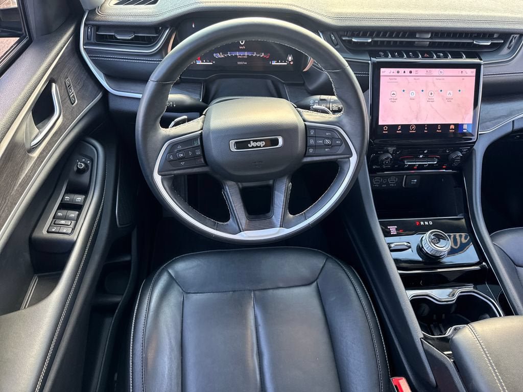 Used 2022 Jeep Grand Cherokee Limited AWD/4WD image 15