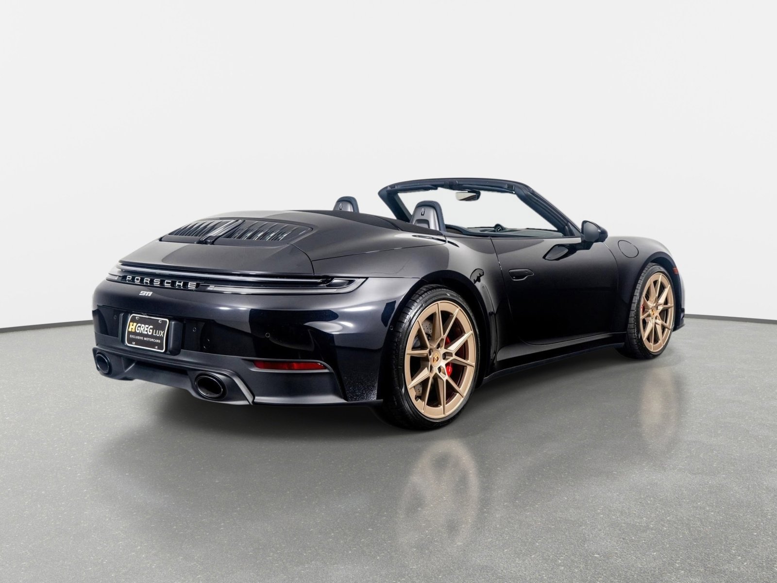 Used 2025 Porsche 911 Carrera S RWD image 11