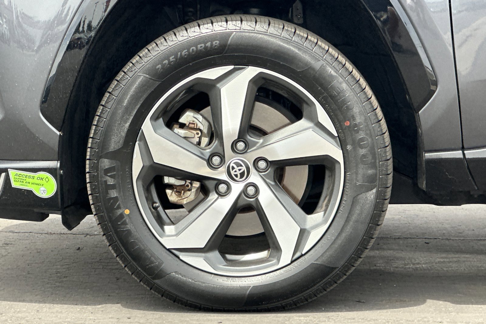 Certified 2023 Toyota RAV4 SE w/ Weather & Moonroof Package AWD/4WD image 26