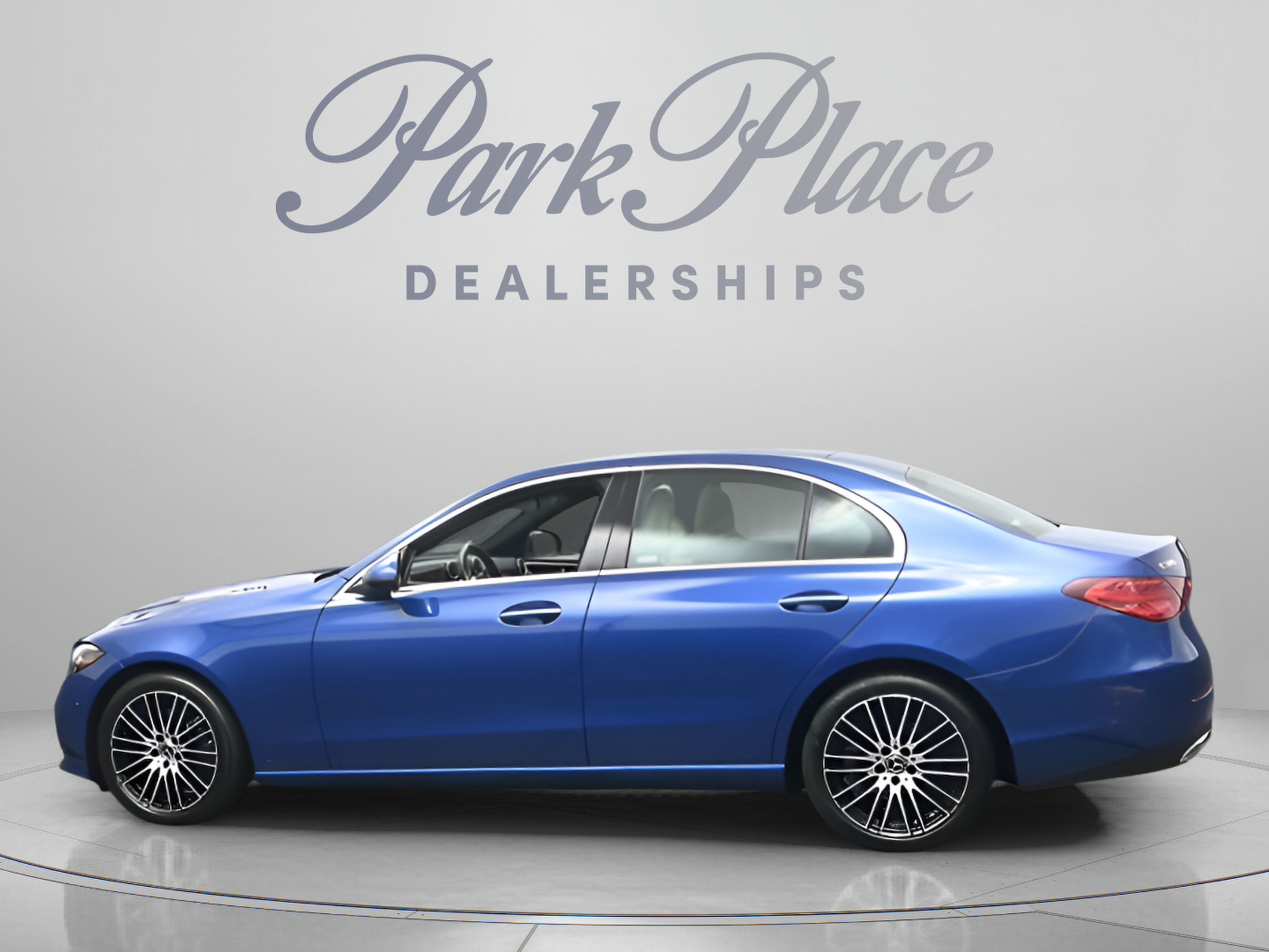 Used 2025 Mercedes-Benz C 300 Sedan image 6