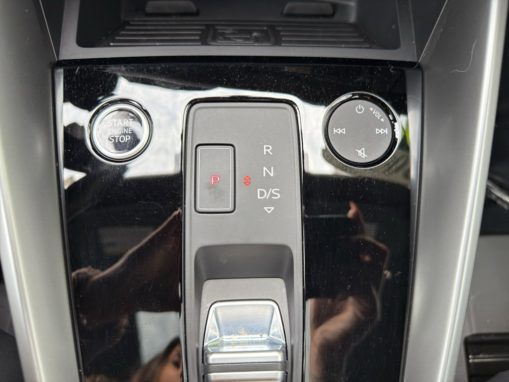 Used 2023 Audi A3 2.0T Premium w/ Convenience Package image 24