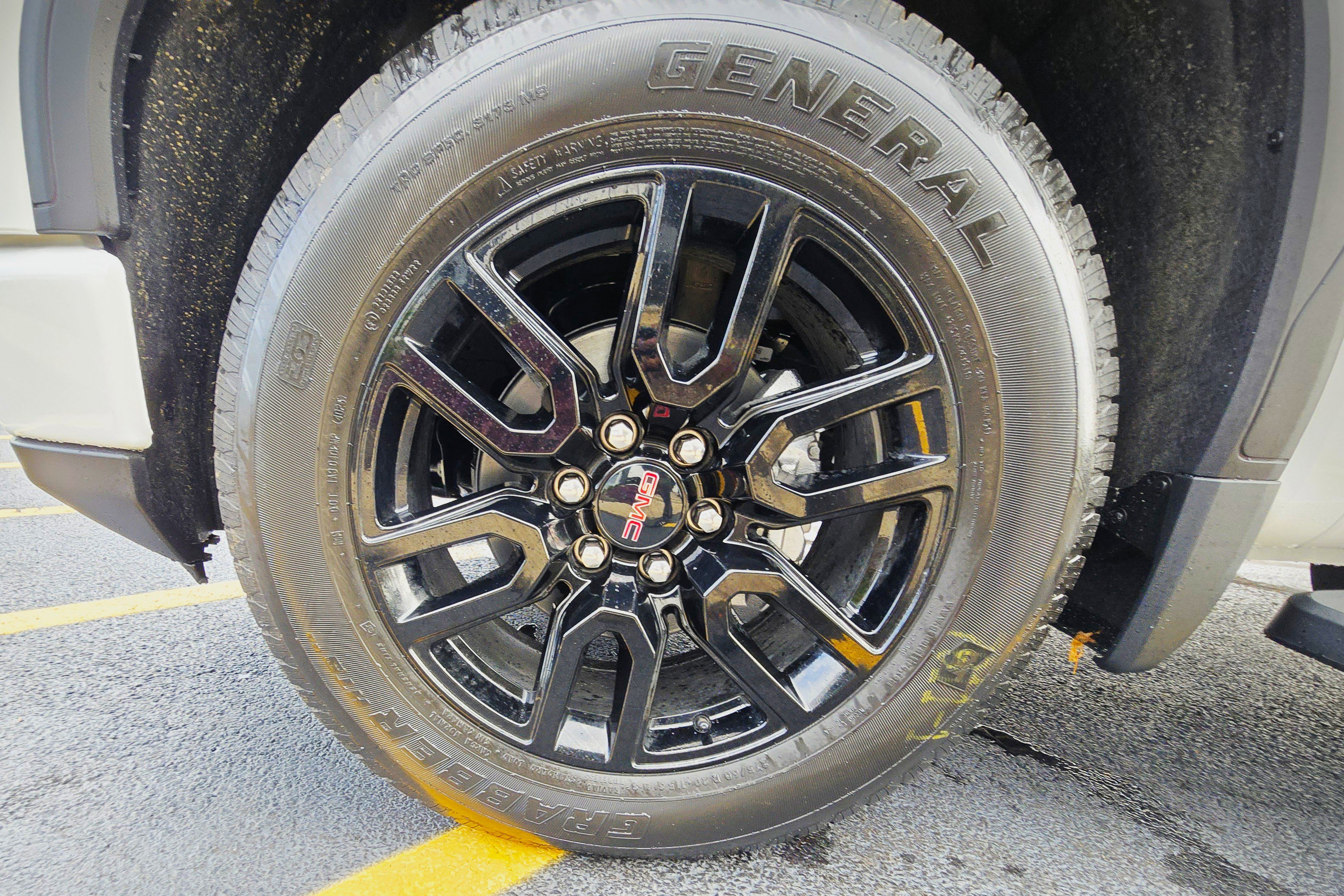 New 2026 GMC Sierra 1500 Elevation image 36