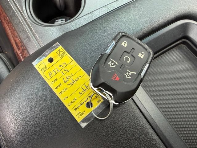 Used 2019 GMC Yukon SLT w/ Premium Edition AWD/4WD image 36