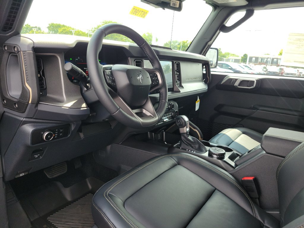 New 2026 Ford Bronco Badlands AWD/4WD image 21