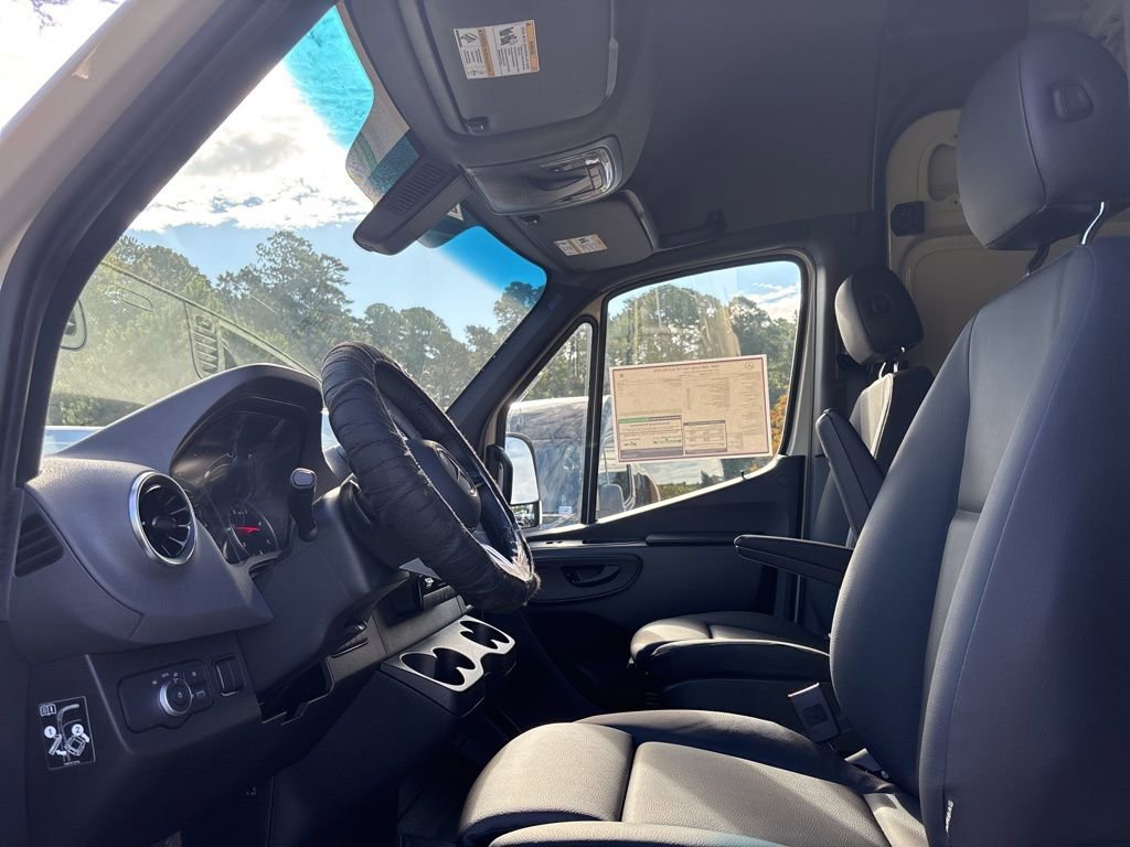 New 2026 Mercedes-Benz Sprinter 2500 image 38