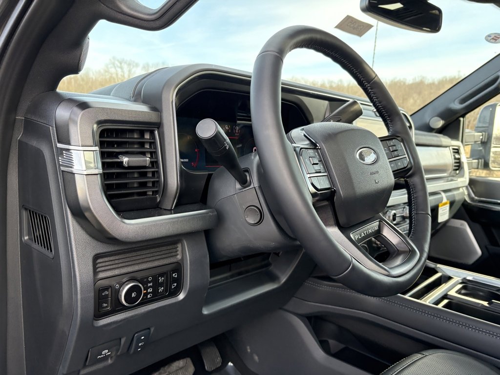 New 2026 Ford F350 Platinum image 32