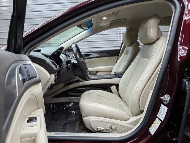 Used 2018 Lincoln MKZ Premiere FWD image 14