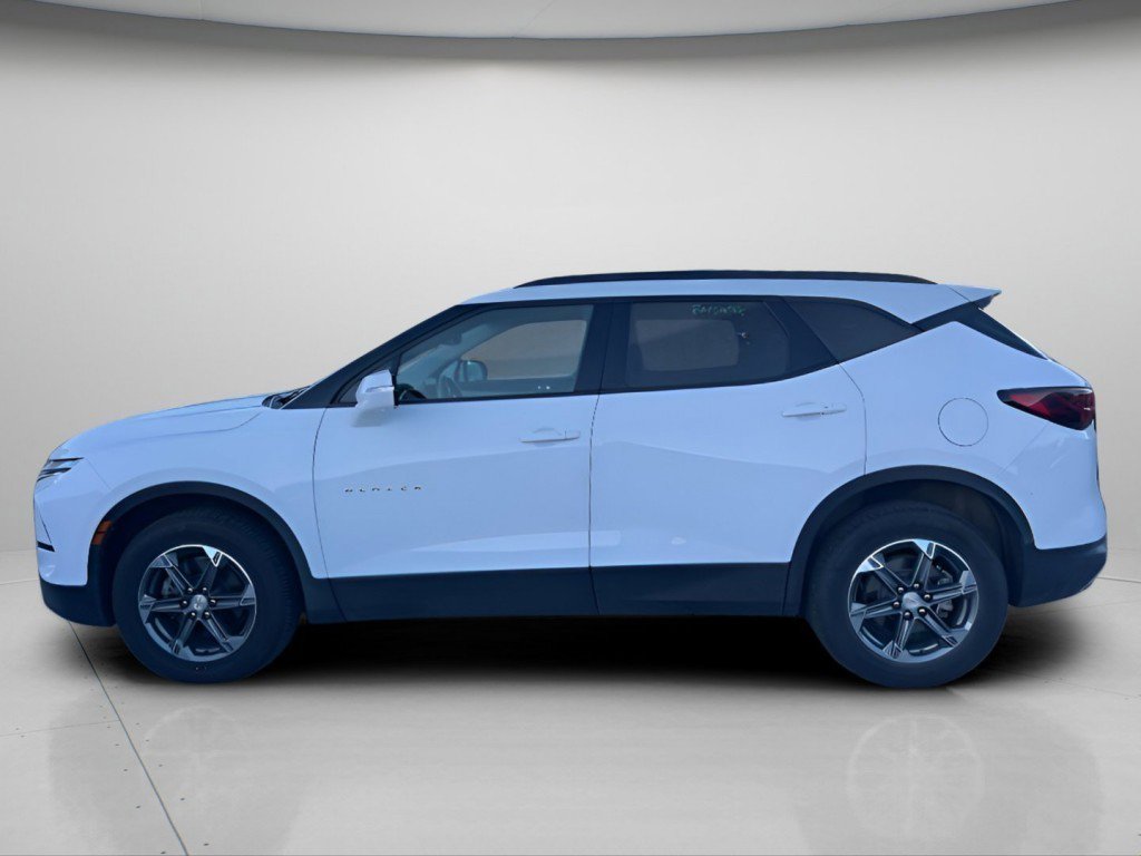 Used 2024 Chevrolet Blazer LT image 15