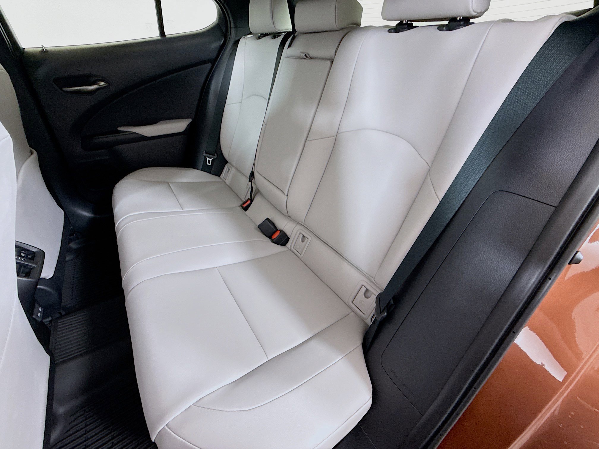 New 2026 Lexus UX 300h AWD w/ Accessory Package (2T) image 22