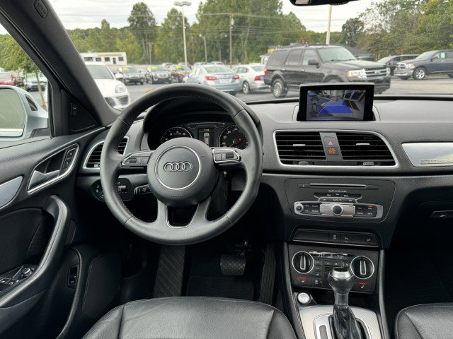 Used 2018 Audi Q3 2.0T Premium Plus image 11