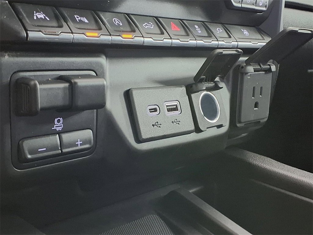 Used 2020 GMC Sierra 1500 SLT image 26