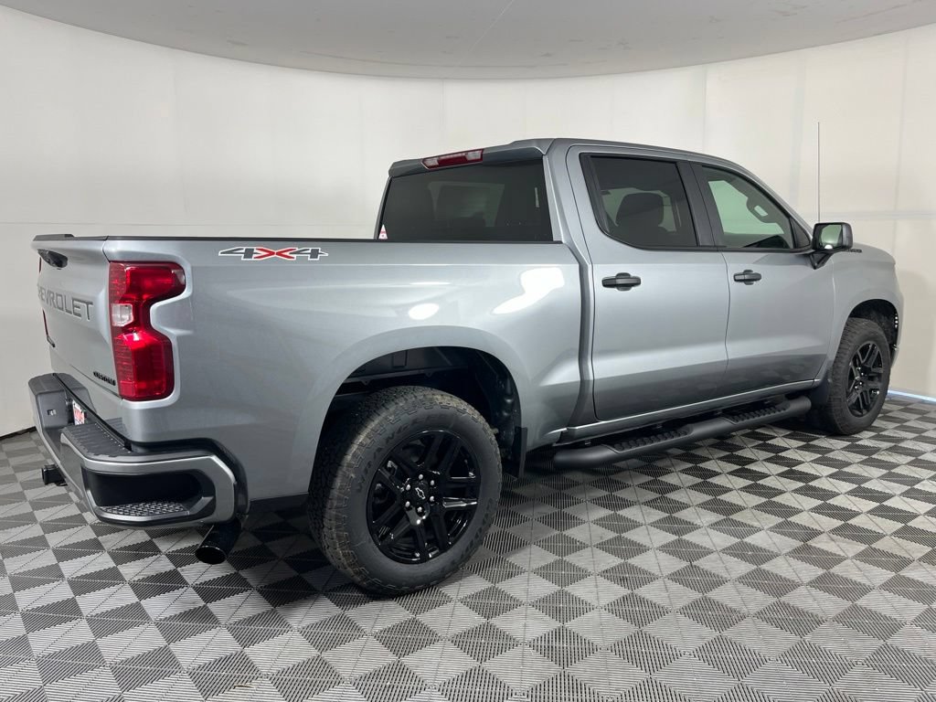 New 2026 Chevrolet Silverado 1500 Custom w/ Turbomax Blackout Package AWD/4WD image 3