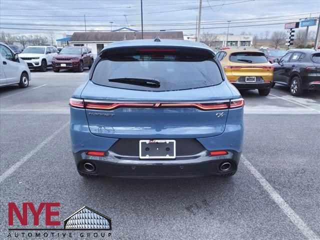 New 2024 Dodge Hornet R/T Plus w/ Tech Pack Plus w/o Parking AWD/4WD image 4