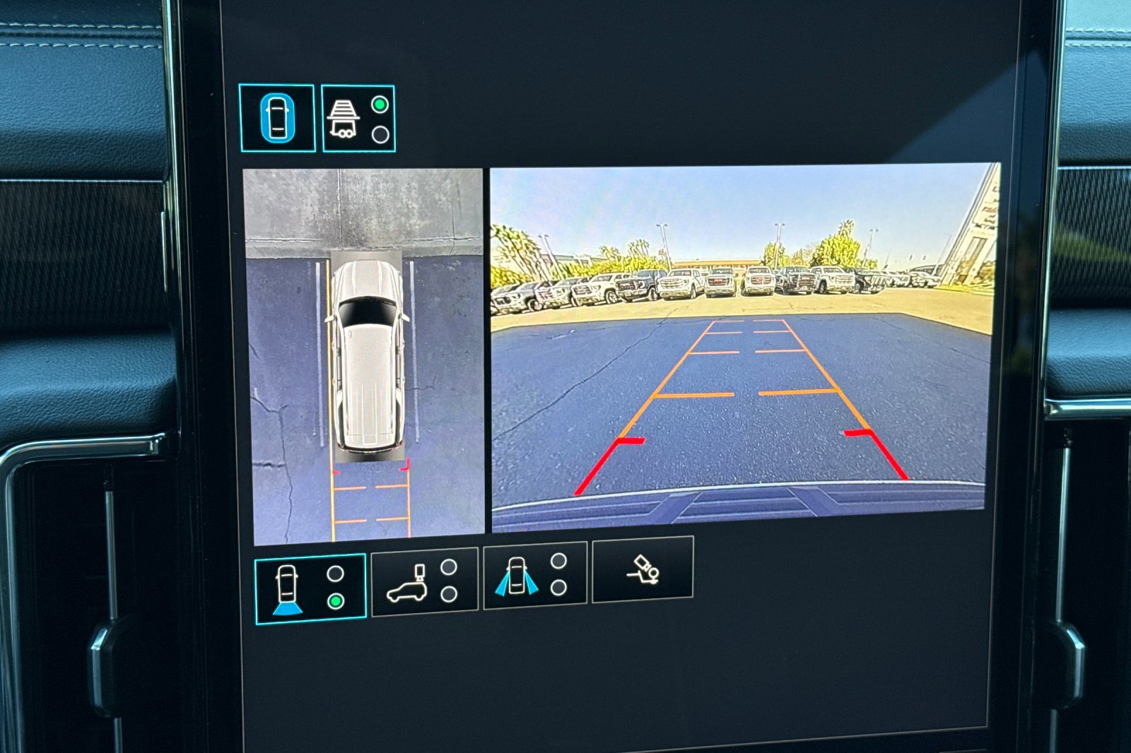 New 2026 GMC Yukon XL Elevation image 22