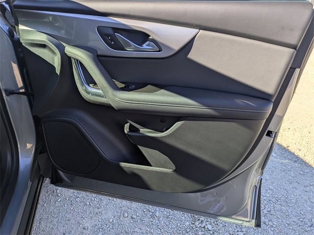 New 2026 Chevrolet Blazer LT image 32
