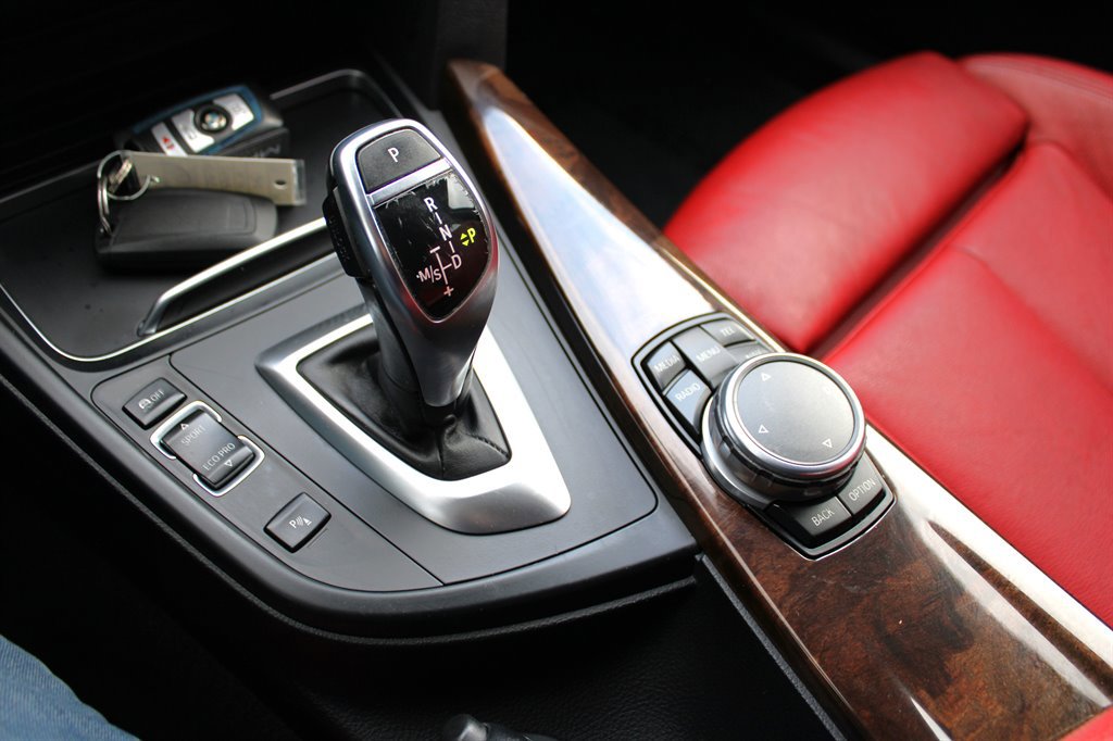 Used 2016 BMW 328d xDrive Wagon image 32