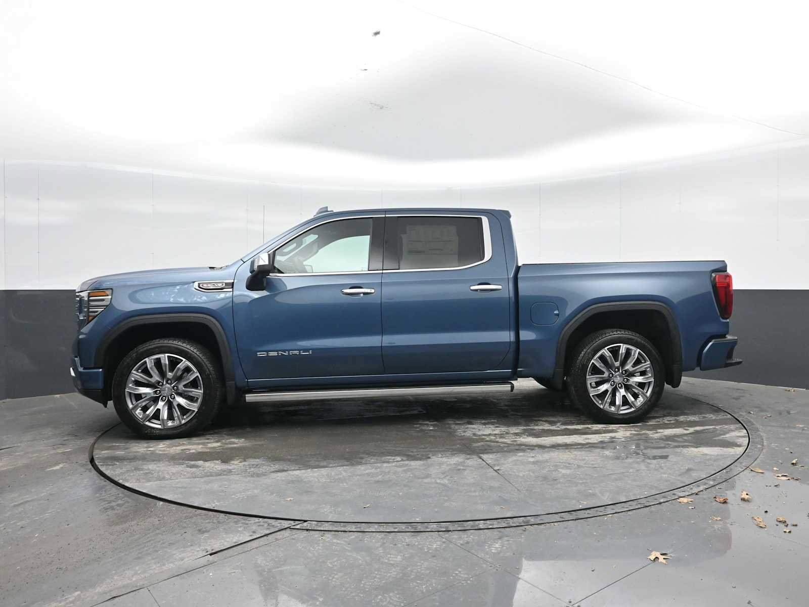 New 2026 GMC Sierra 1500 Denali image 3