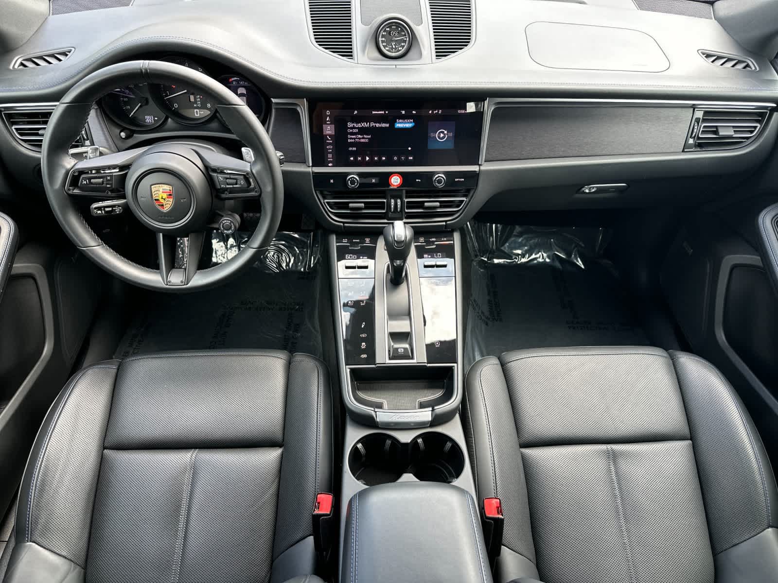 Certified 2023 Porsche Macan GTS AWD/4WD image 6