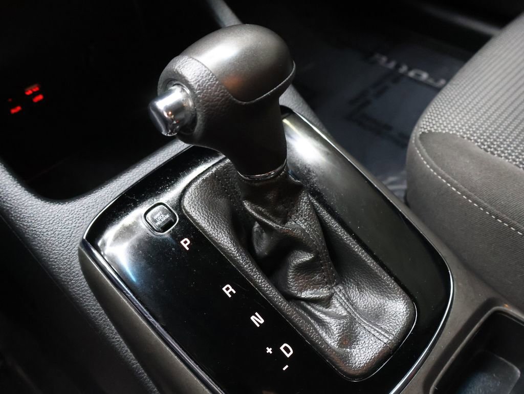 Used 2018 Kia Forte LX image 29