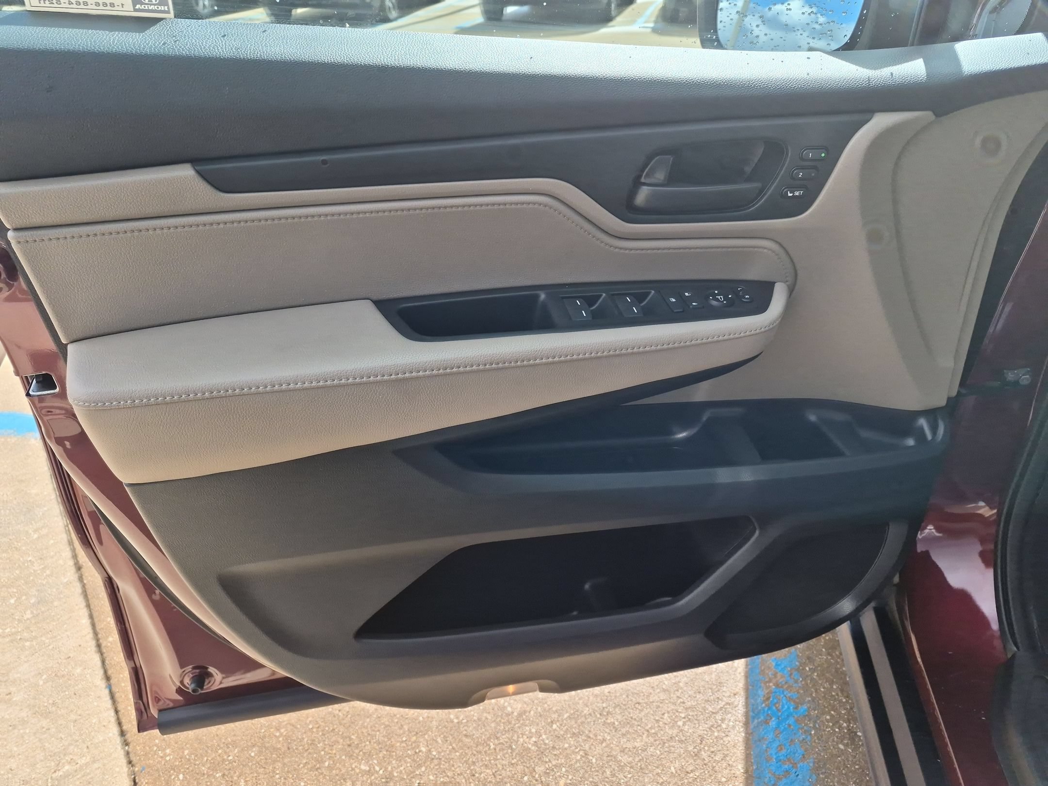 Certified 2018 Honda Odyssey EX-L image 12