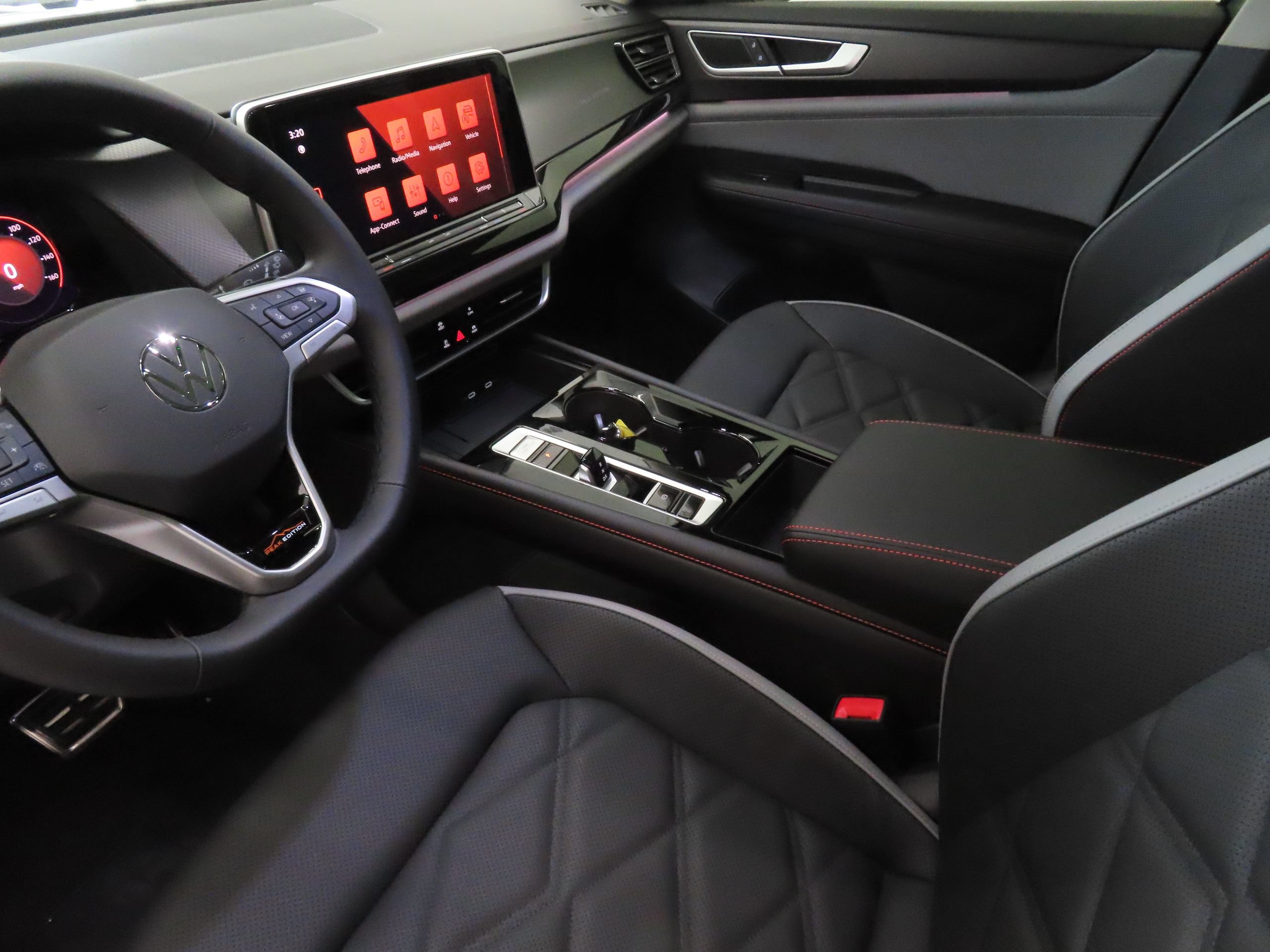 New 2026 Volkswagen Atlas Peak Edition AWD/4WD image 20